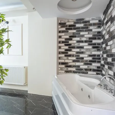 Stylish Flat W Jacuzzi 5 Min To Nisantasi Apartment